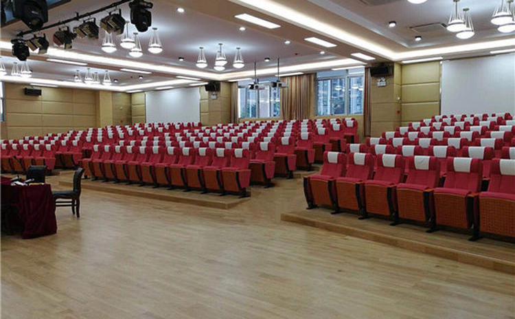 黑龍江大慶學(xué)校多功能報(bào)告廳軟包吸音板聲學(xué)工程 黑龍江大慶學(xué)校多功能報(bào)告廳軟包吸音板聲學(xué)工程